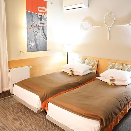 Hotel Restauracja Tenis Kortowo Poznan Ngoại thất bức ảnh