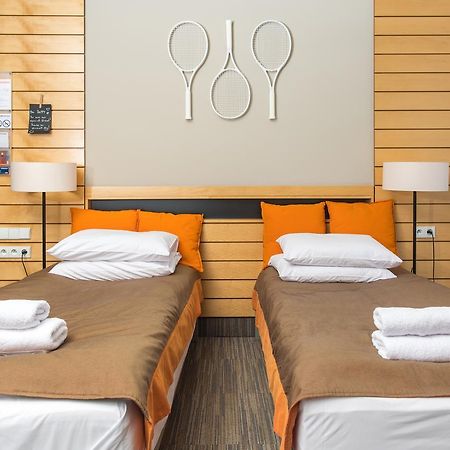 Hotel Restauracja Tenis Kortowo Poznan Ngoại thất bức ảnh