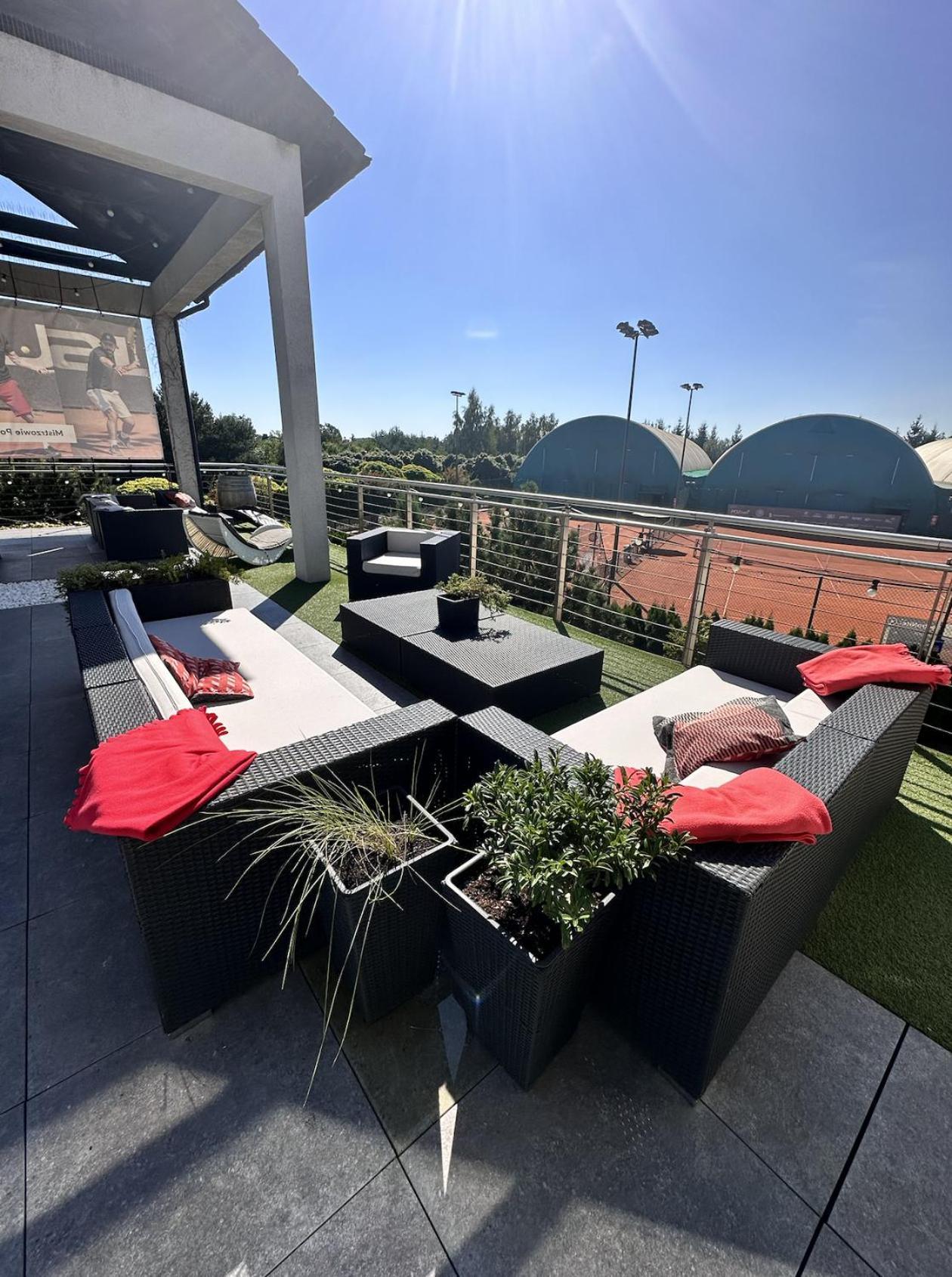 Hotel Restauracja Tenis Kortowo Poznan Ngoại thất bức ảnh