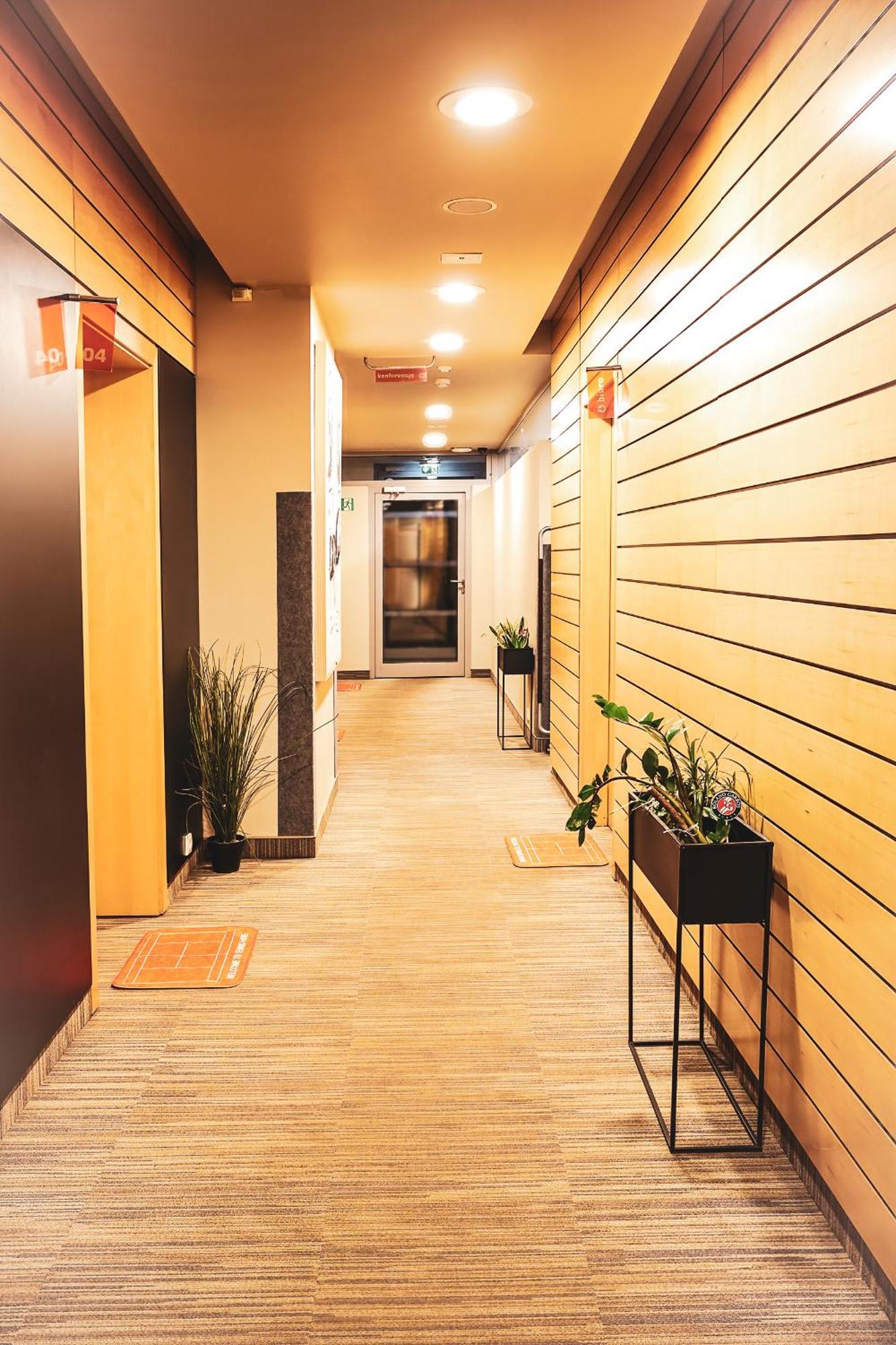 Hotel Restauracja Tenis Kortowo Poznan Ngoại thất bức ảnh