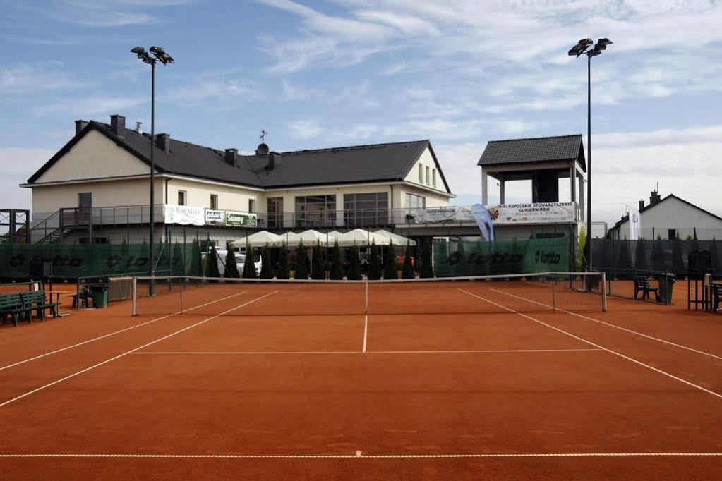 Hotel Restauracja Tenis Kortowo Poznan Ngoại thất bức ảnh